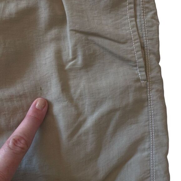 Tommy Hilfiger Swim Shorts size medium tan spot on shorts - Picture 3 of 5